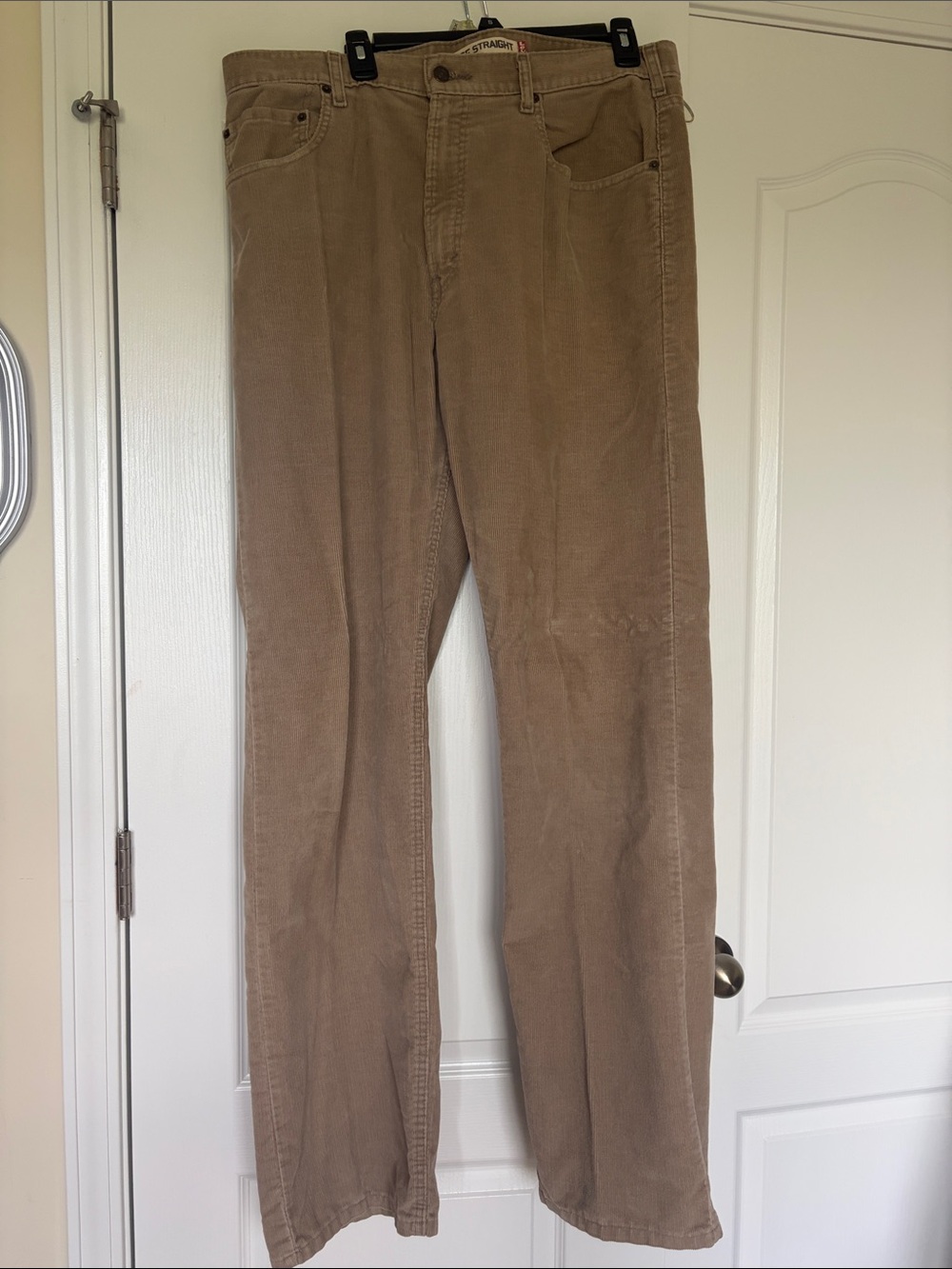 Levi's Men's Corduroy Pants in Tan Brown